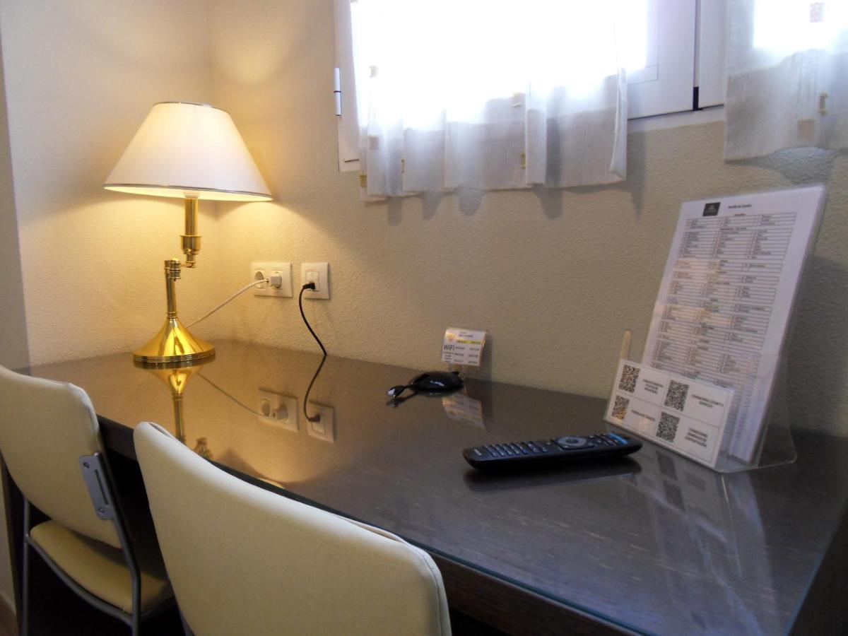 אלמנסה Hostal El Estudio מראה חיצוני תמונה