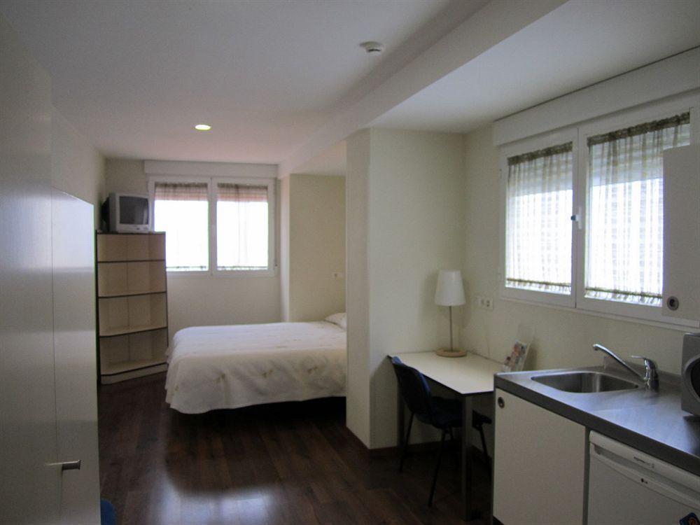 אלמנסה Hostal El Estudio מראה חיצוני תמונה