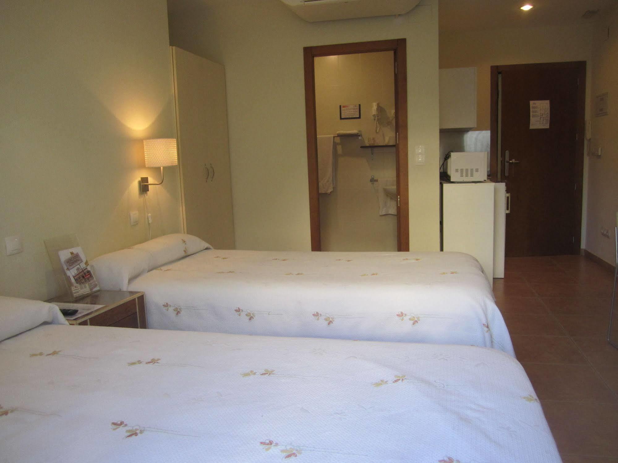 אלמנסה Hostal El Estudio מראה חיצוני תמונה