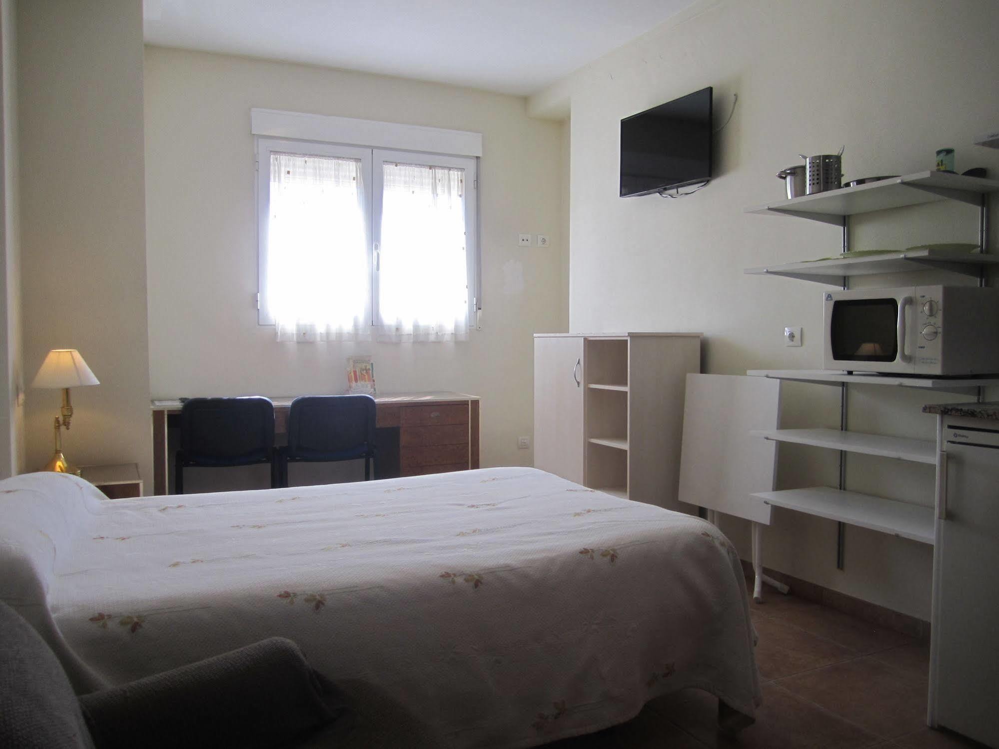 אלמנסה Hostal El Estudio מראה חיצוני תמונה