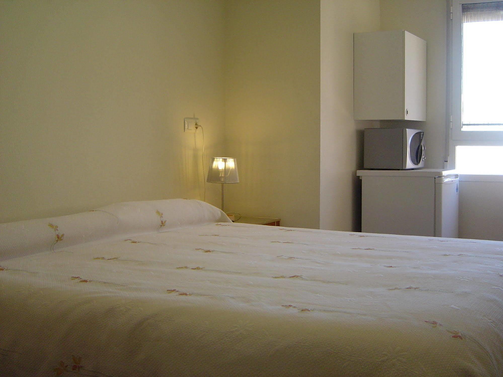 אלמנסה Hostal El Estudio מראה חיצוני תמונה